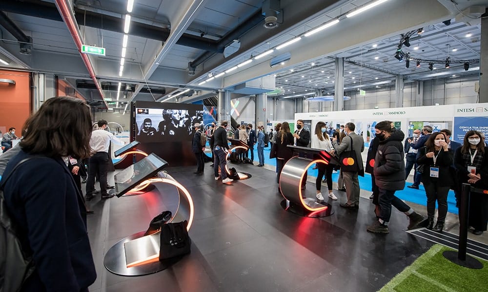 CONNEXT21-Mastercard-Stand-DemoUnit-Competitive Mind